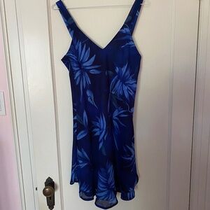 Dress, European XL in different tones of blue